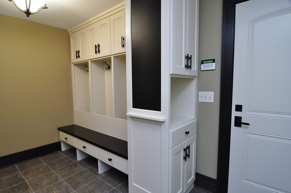Custom Laundry Room MN Custom Mudroom Built Ins